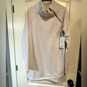 Womens Athleta Sweatshirt Dress Size Med BNWT Retail $128 Grey